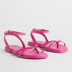 Torrid Wide Width Strappy Sandal Flip Flops Hot Pink